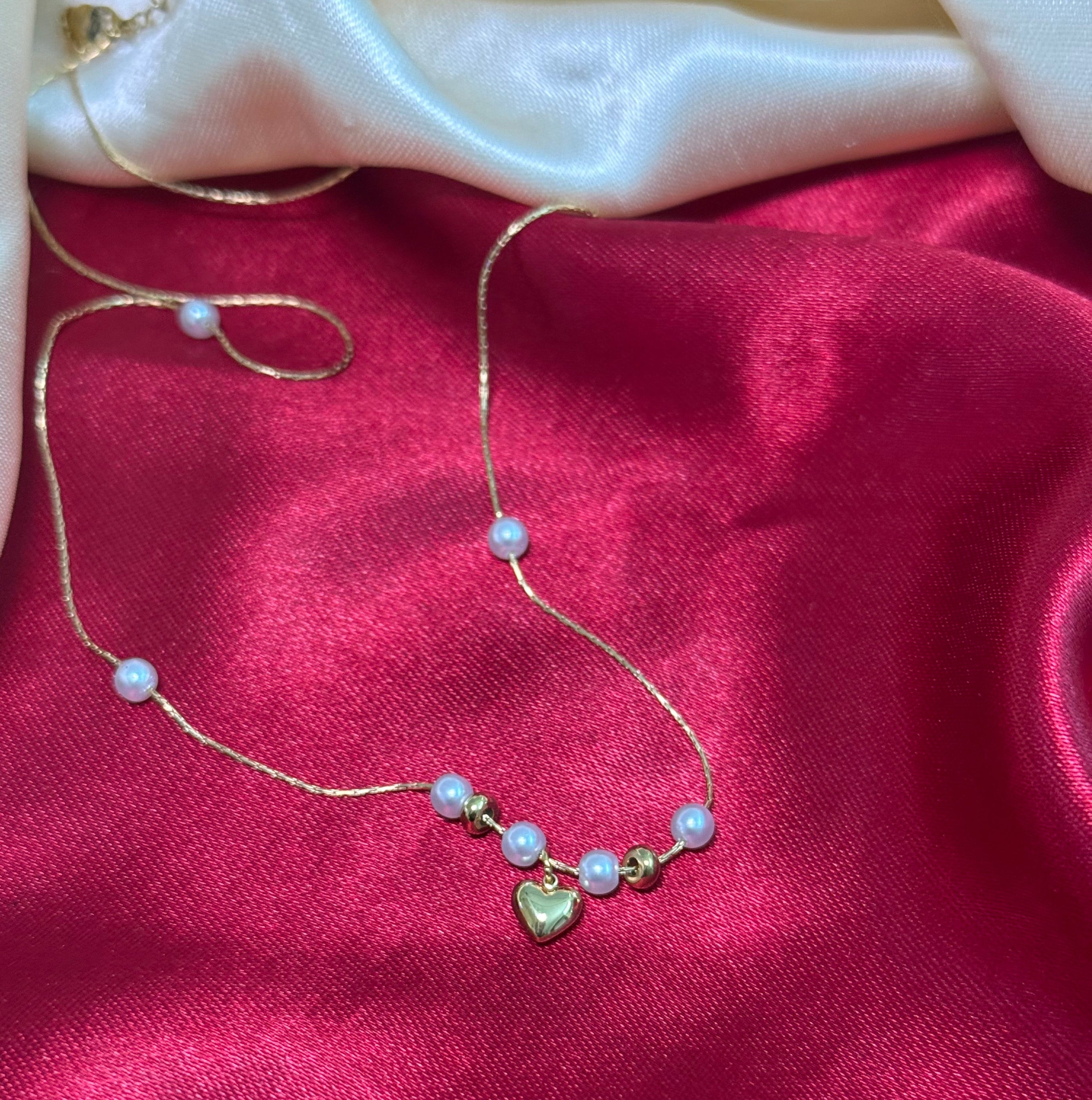 Pearl Drift Heart Necklace