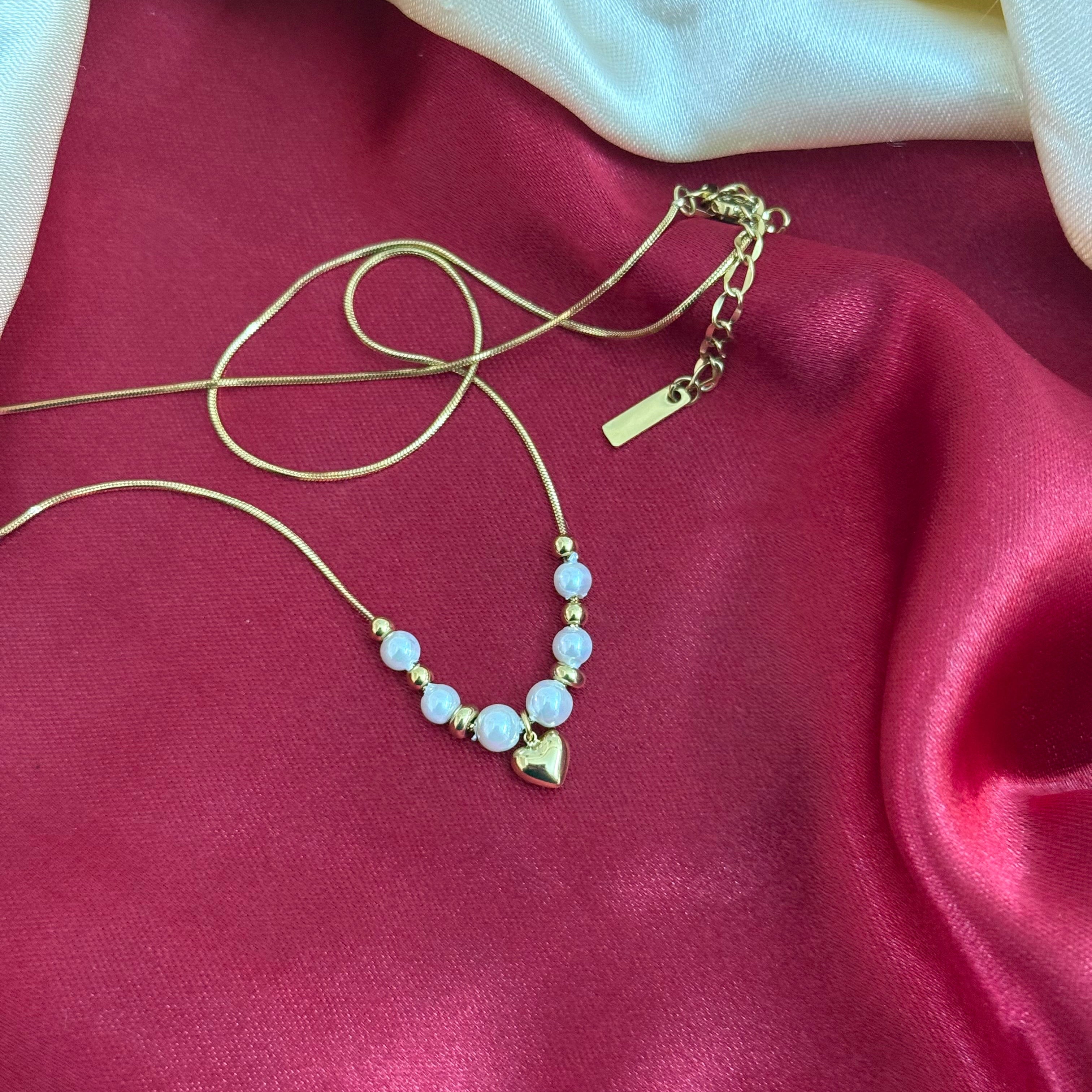 Opaline Heart Whisper Necklace
