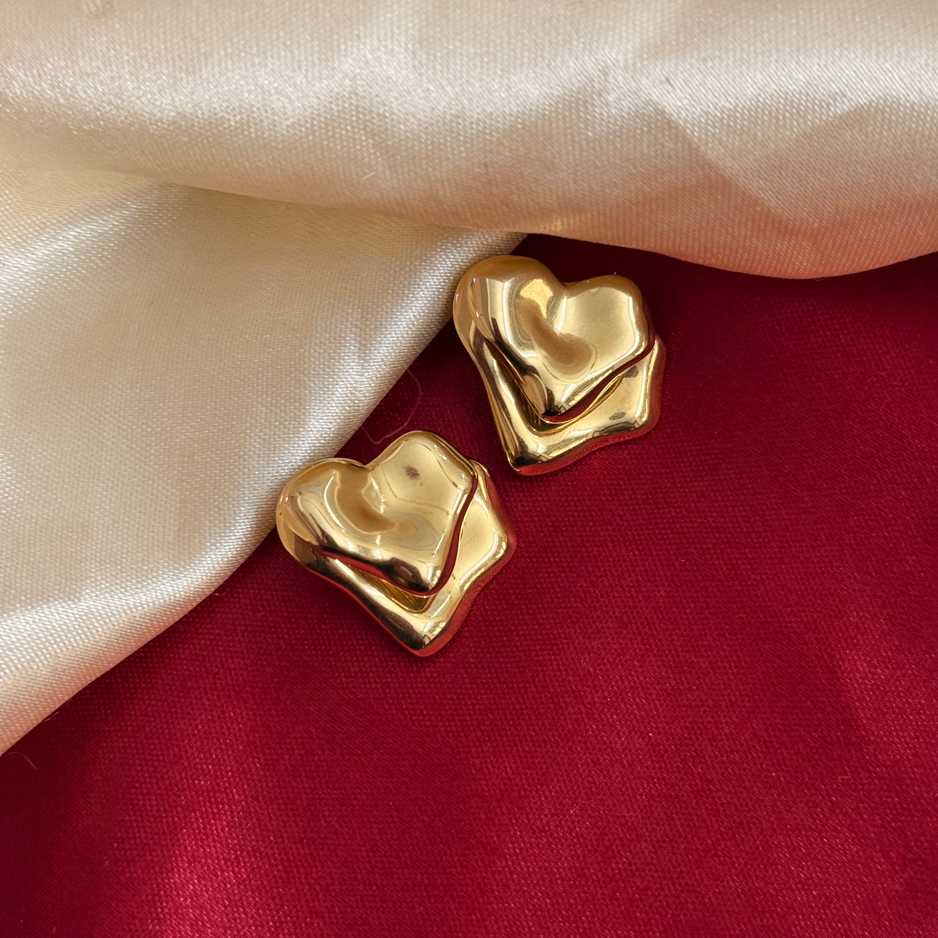 Aveline Sculpted Heart Studs