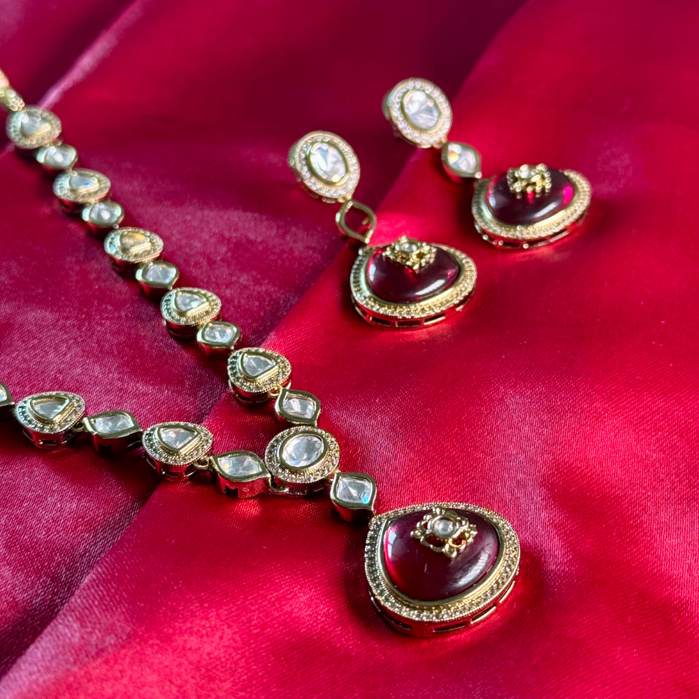 Gulbahaar Kundan Set
