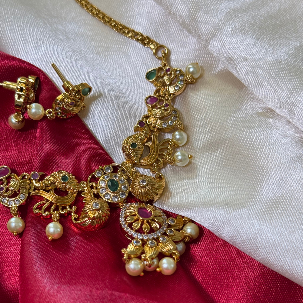 Hamsa Pushpa Necklace Set