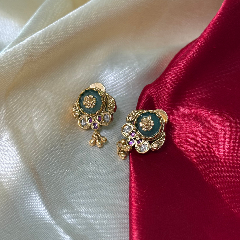 Neelambari Navratna Necklace Set