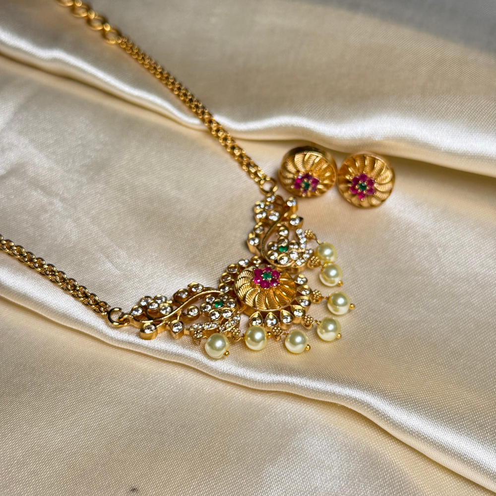 Ruby-Pearl Jali Set