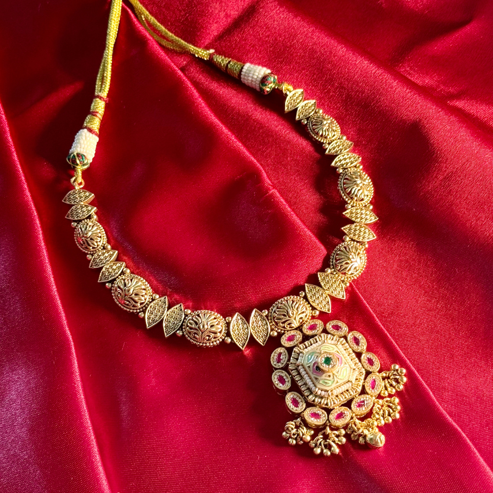Temple Grace Set
