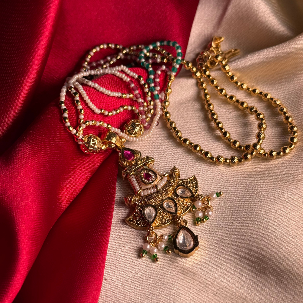 The Multi-Bead Antique Pendent Set