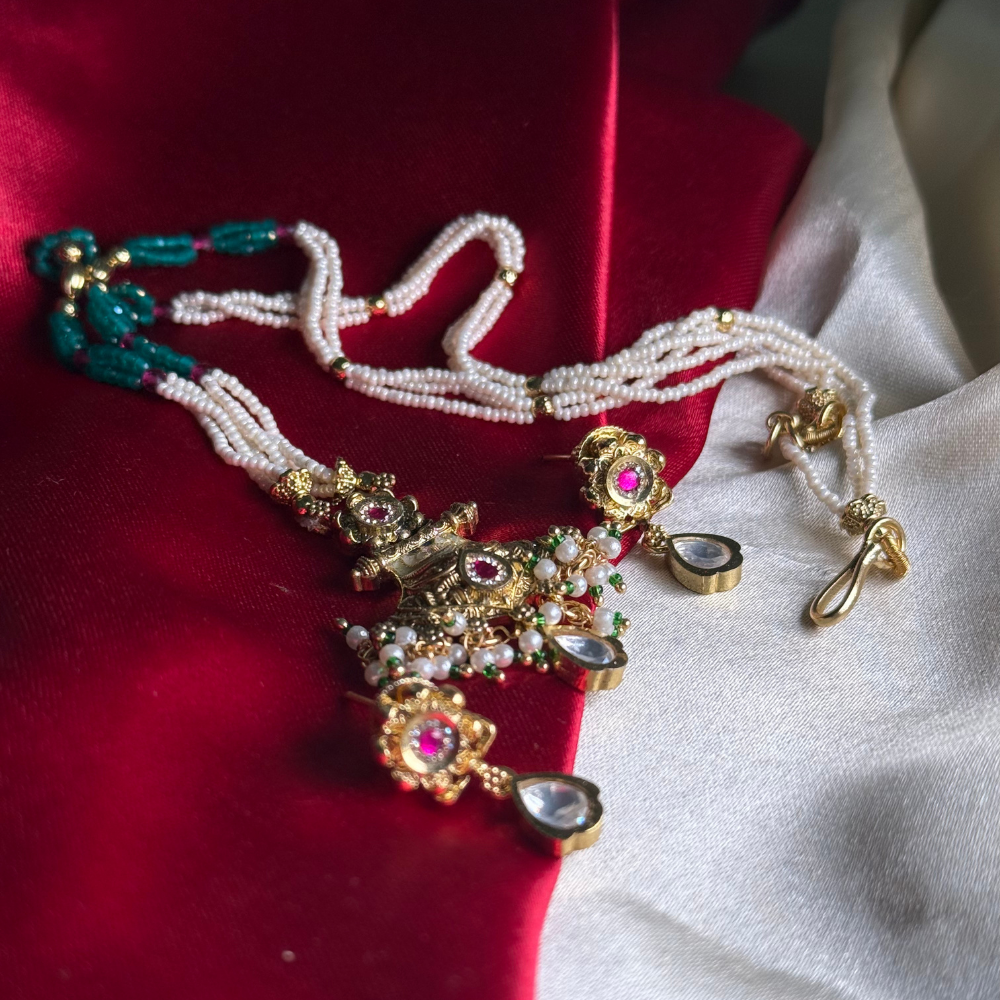 The Multi-Strand Emerald Pearl Mala Set