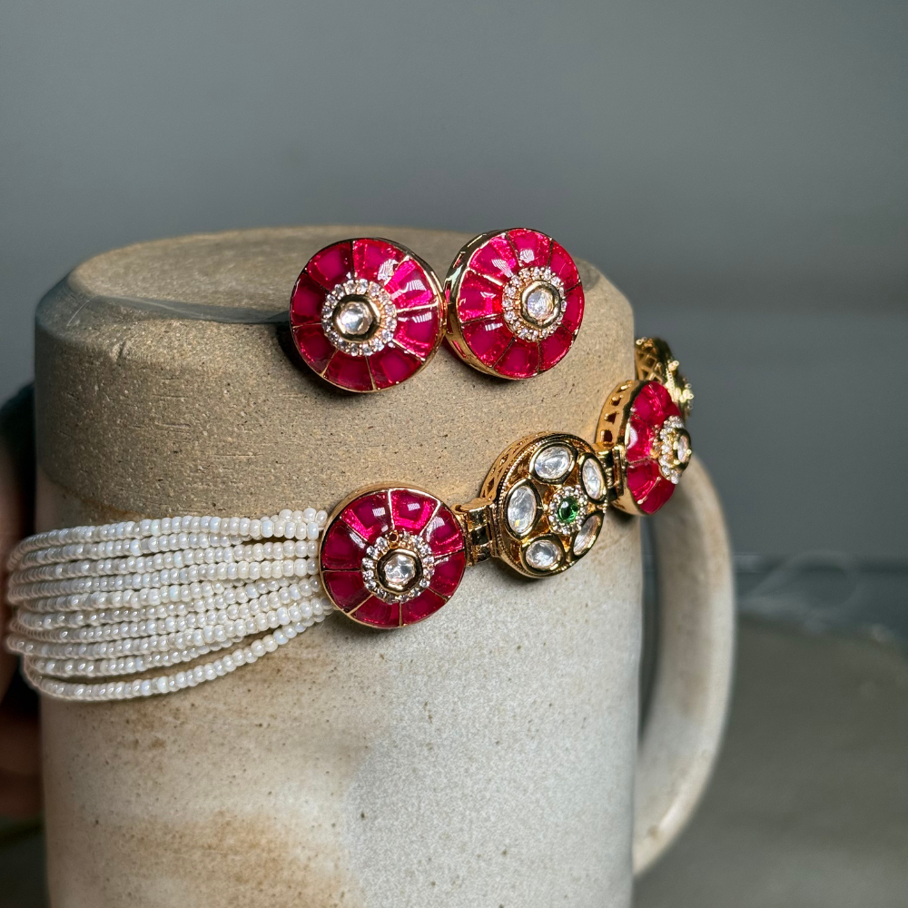 Vibrant Pearl Stud Set